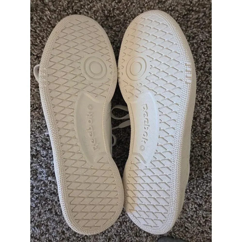 Reebok Club C White Leather Sneakers Classic Minimal Trainer Size 6.5 - Picture 3 of 5
